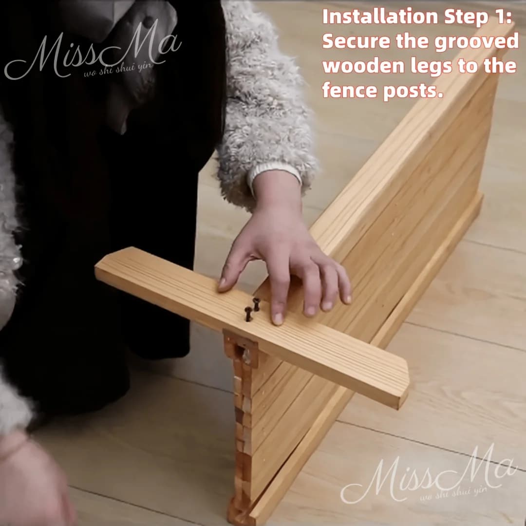 Barrière pliable extensible pour chien