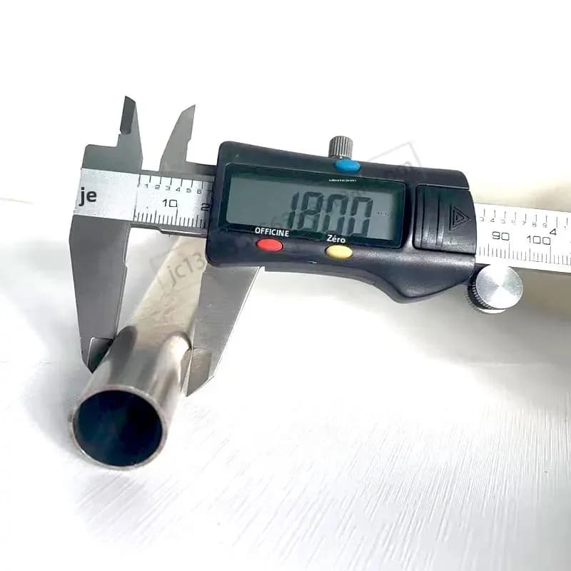 Tuyau en acier inoxydable résistant à la corrosion de 18 mm - Tube métallique rond pour l'industrie chimique et l'équipement de transformation des aliments