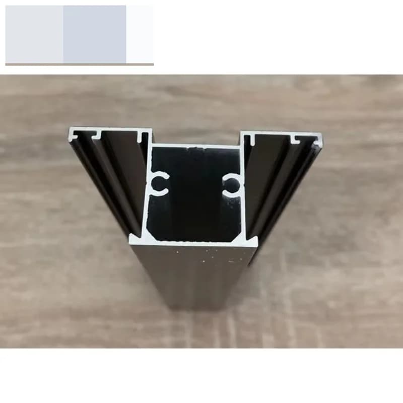 Profilés aluminium pour portes et fenêtres, cadres de fenêtre en aluminium