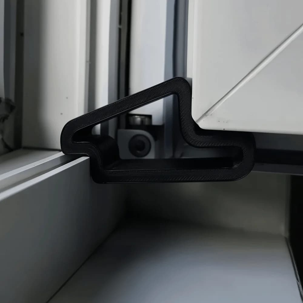 Cale de porte et fenêtre en plastique durable