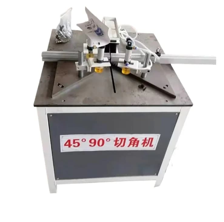 Profilés d'aluminium pour portes et fenêtres de haute qualité, machine de découpe du bois et de l'al