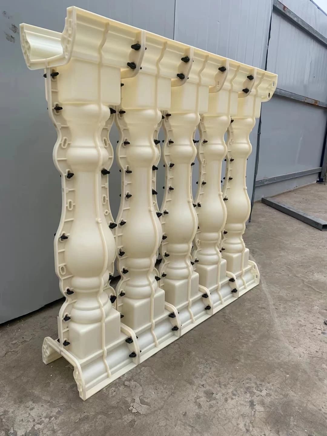 5 par mètre ABS terrasse coulée décorative main courante vase colonne béton clôture forme balustrade moule