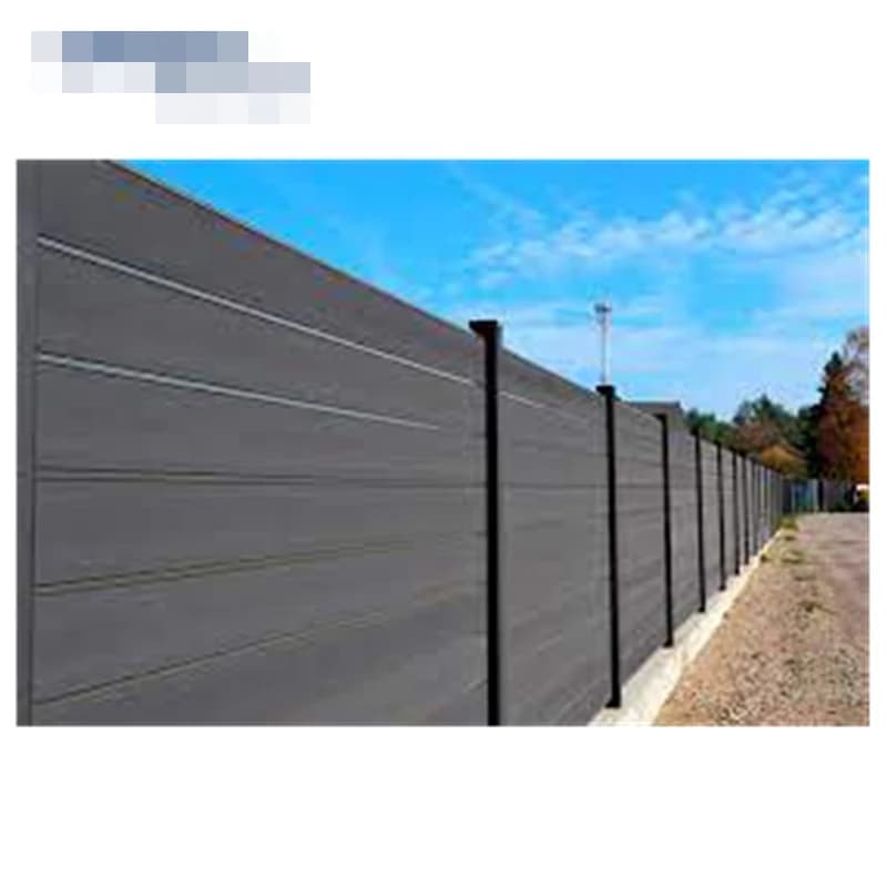 Poteau de clôture composite bois-plastique