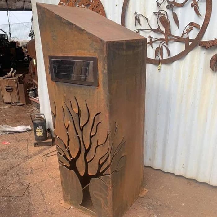 Boîte aux lettres extérieure en métal