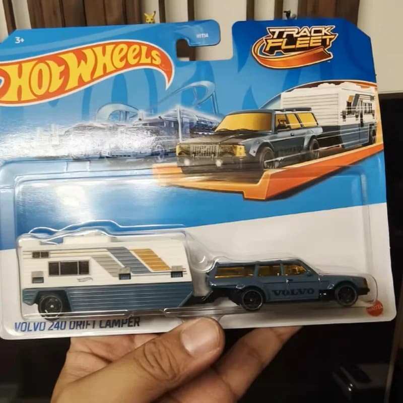 Voiture miniature Hot Wheels Original Car 240 Drift Camper Track Fleet, échelle 1:64, modèle en métal moulé sous pression avec remorque, véhicule de collection pour garçons