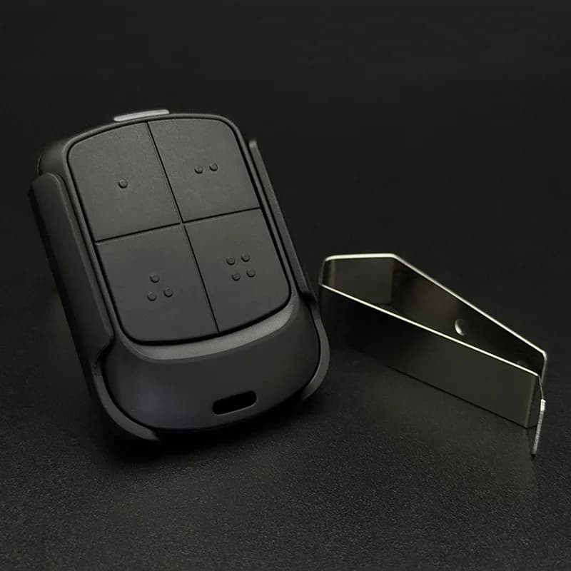 Nouvelle télécommande de garage/portail LIFE avec clip