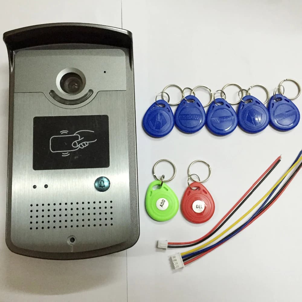 Système d'interphone vidéo avec 1 lecteur de carte RFID