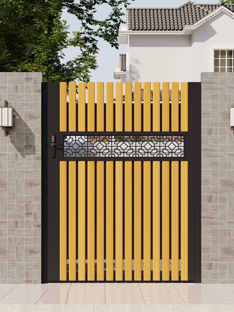 Porte de cour en aluminium