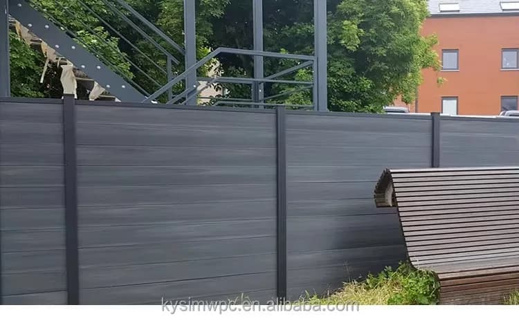 Panneau de clôture WPC multi-usages sur mesure