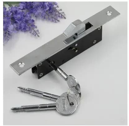 Serrure à crochet pour porte coulissante