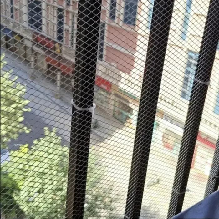 1 rouleau de grillage galvanisé pour l'élevage des animaux