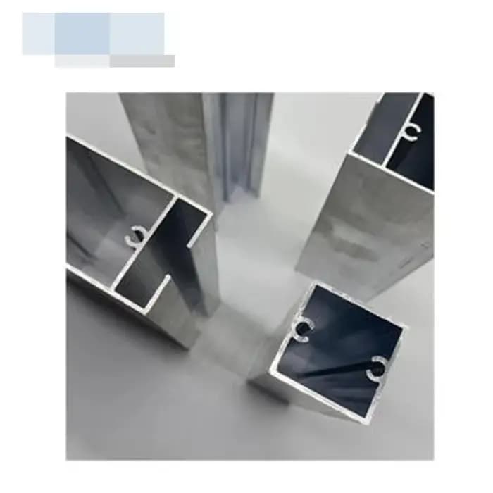 Profilés aluminium pour portes et fenêtres, cadres de fenêtre en aluminium