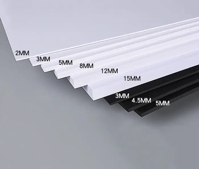 Panneau de mousse PVC blanc/noir