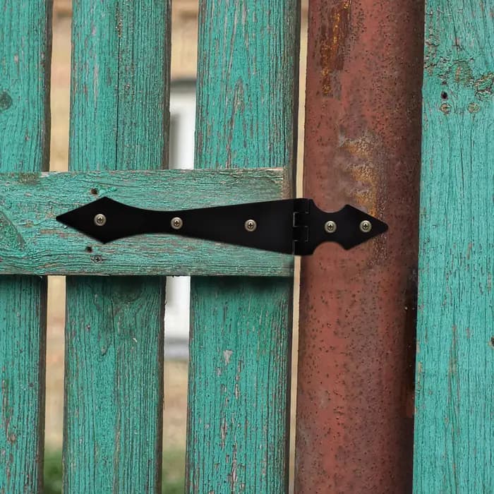 Charnières en fer robustes pour portails et clôtures de jardin